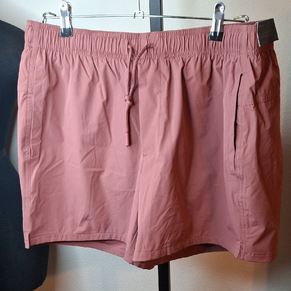 VRST Men's Athletic Shorts in Desert Rust Large